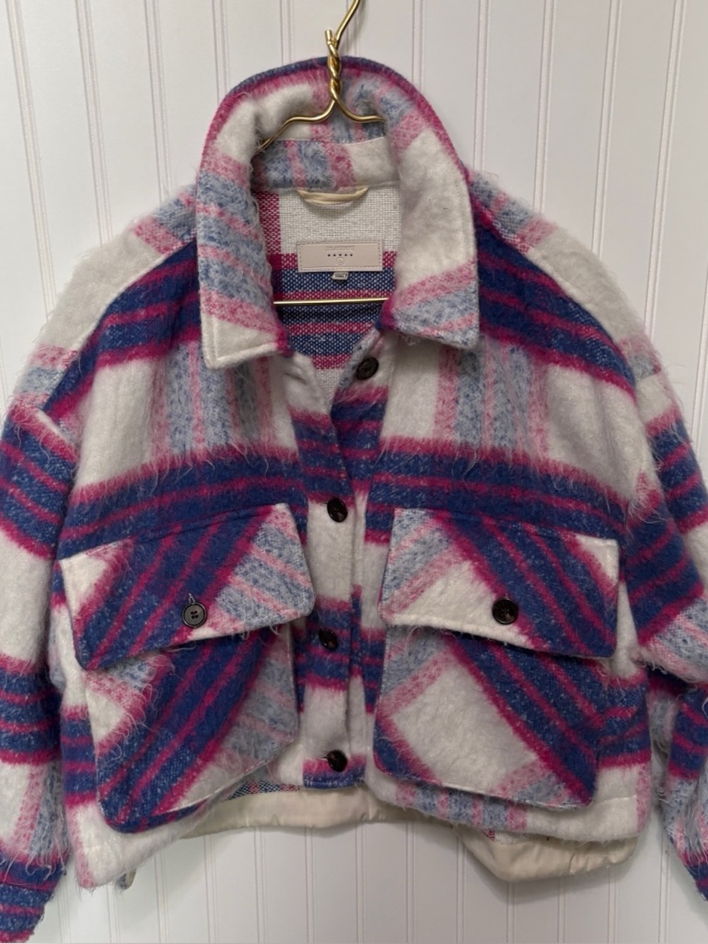 BLANK NYC Pink Blue Prime Time Fuzzy Cropped Shacket Jacket Womens Size Large